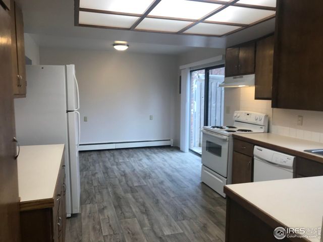 1463 Caddoa Dr, Loveland, CO 80538