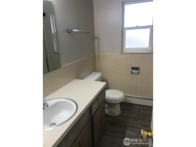 1463 Caddoa Dr, Loveland, CO 80538