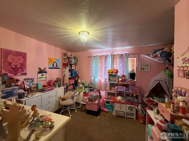 1463 Caddoa Dr, Loveland, CO 80538