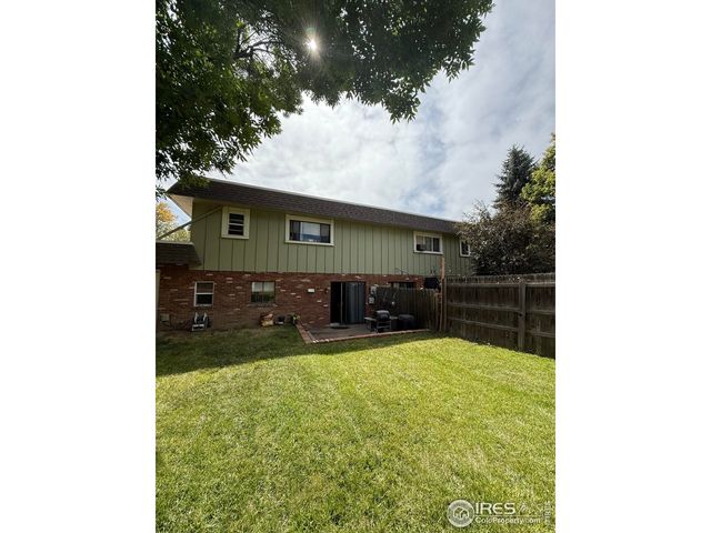 1463 Caddoa Dr, Loveland, CO 80538