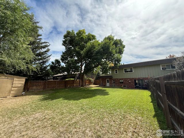 1463 Caddoa Dr, Loveland, CO 80538