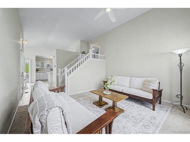 3851 Oakwood Dr, Longmont, CO 80503