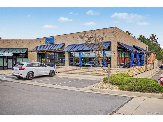 3851 Oakwood Dr, Longmont, CO 80503