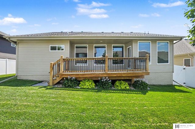 2026 Geri Circle, Bellevue, NE 68147