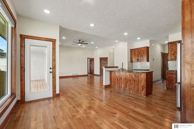 2026 Geri Circle, Bellevue, NE 68147