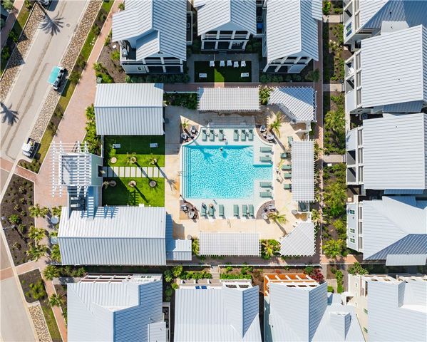 114 Tailwind Dr, Port Aransas, TX 78373