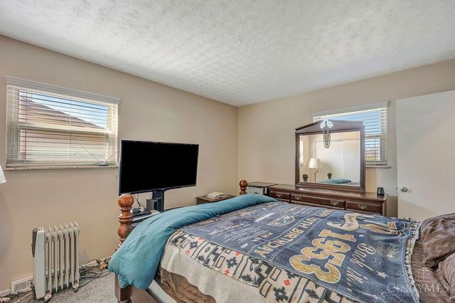 1088 Pinehollow Lane, Springfield Twp., OH 45231