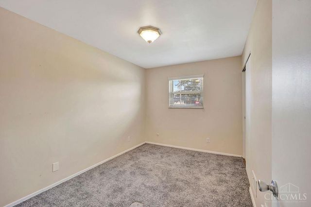 1088 Pinehollow Lane, Springfield Twp., OH 45231