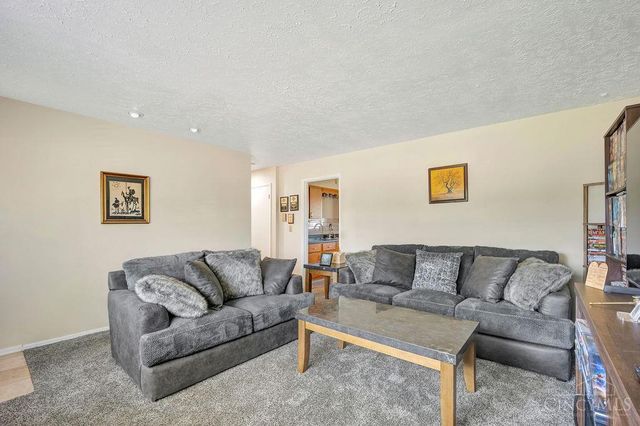 1088 Pinehollow Lane, Springfield Twp., OH 45231