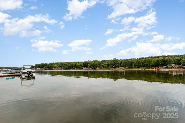 1435 Panther Point Road, Richfield, NC 28137