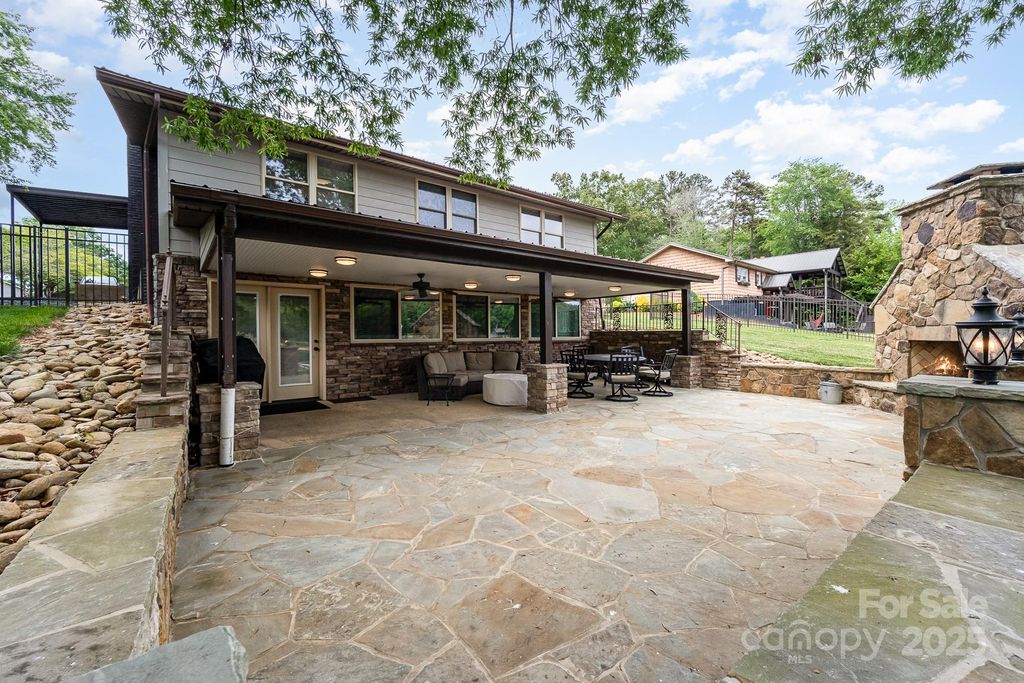 1435 Panther Point Road, Richfield, NC 28137