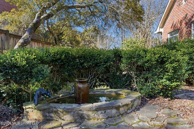 1425 Fontaine Drive, Jackson, MS 39211