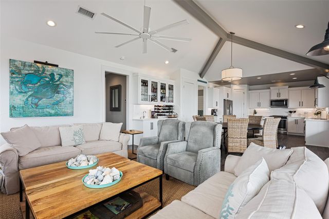 3833 Biscayne Beach Road, Port Bolivar, TX 77650