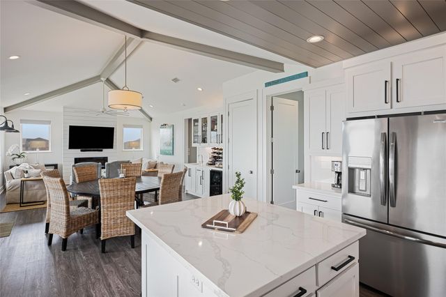 3833 Biscayne Beach Road, Port Bolivar, TX 77650