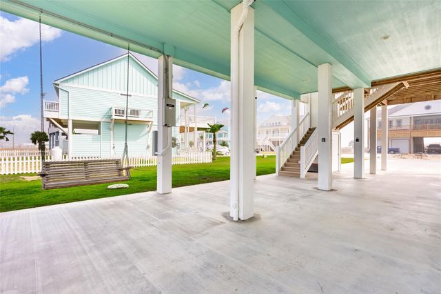 3833 Biscayne Beach Road, Port Bolivar, TX 77650