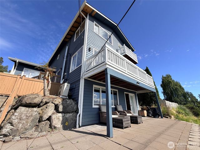 5006 3rd Avenue NW, Seattle, WA 98107