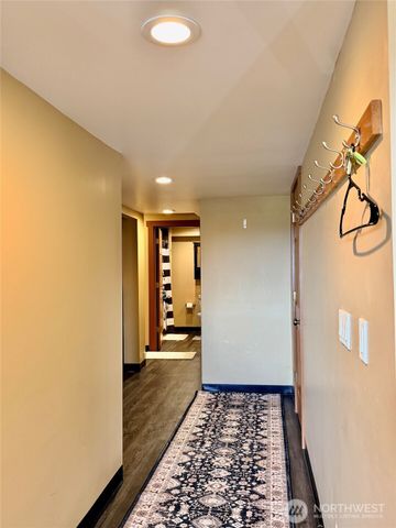 5006 3rd Avenue NW, Seattle, WA 98107