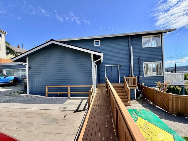 5006 3rd Avenue NW, Seattle, WA 98107