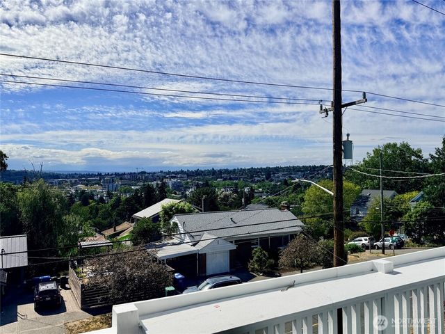 5006 3rd Avenue NW, Seattle, WA 98107