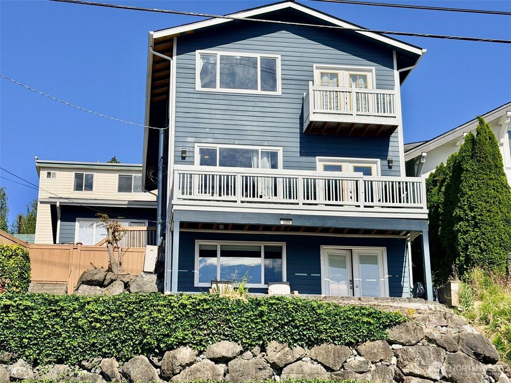 5006 3rd Avenue NW, Seattle, WA 98107