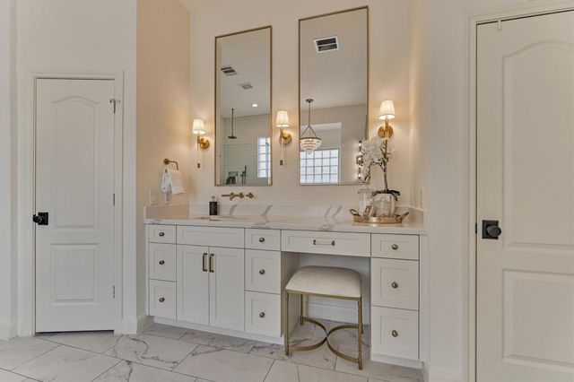 13819 Majestic Spring Lane, Humble, TX 77396