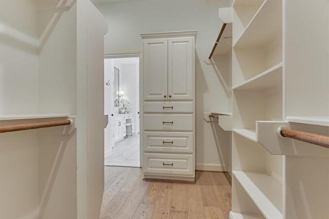 13819 Majestic Spring Lane, Humble, TX 77396