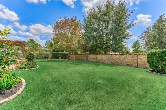 13819 Majestic Spring Lane, Humble, TX 77396
