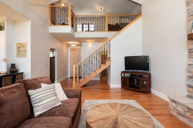 481 W Hope Avenue, Sisters, OR 97759