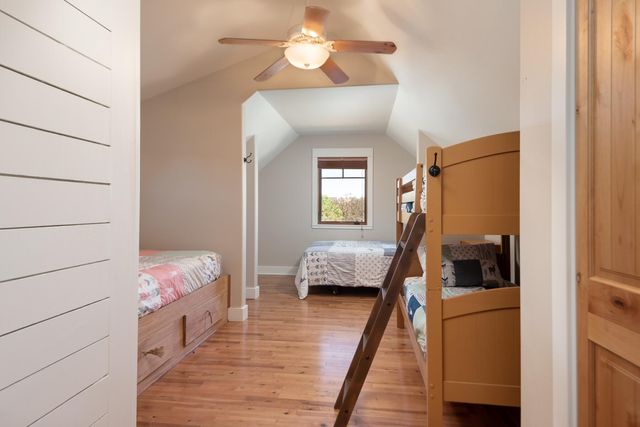481 W Hope Avenue, Sisters, OR 97759
