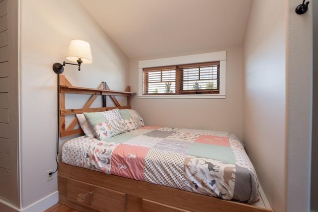 481 W Hope Avenue, Sisters, OR 97759