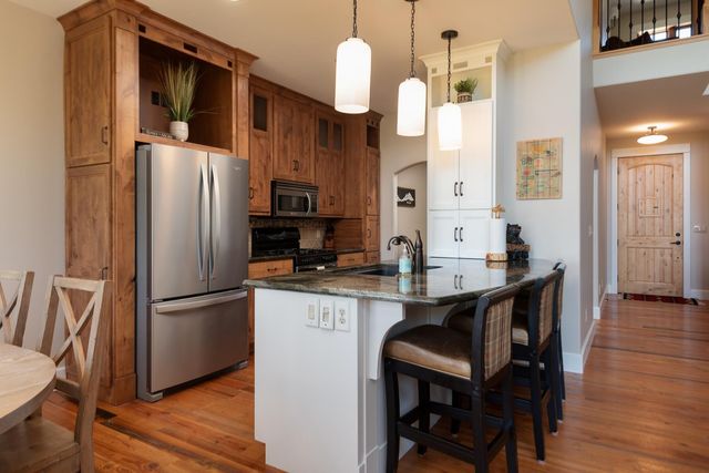 481 W Hope Avenue, Sisters, OR 97759