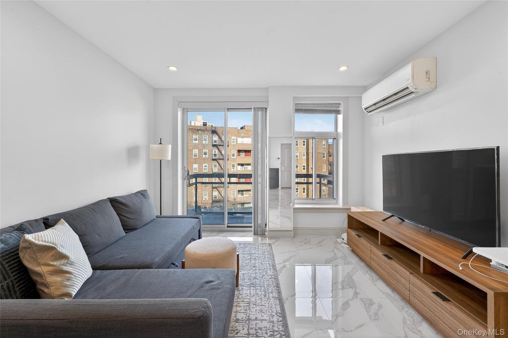 6538 Austin Street 5G, Rego Park, NY 11374