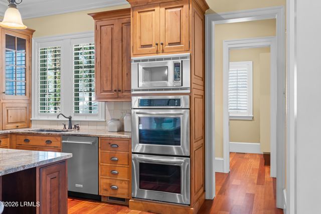 54 James Habersham, Beaufort, SC 29906