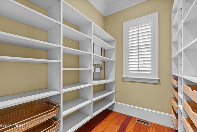 54 James Habersham, Beaufort, SC 29906