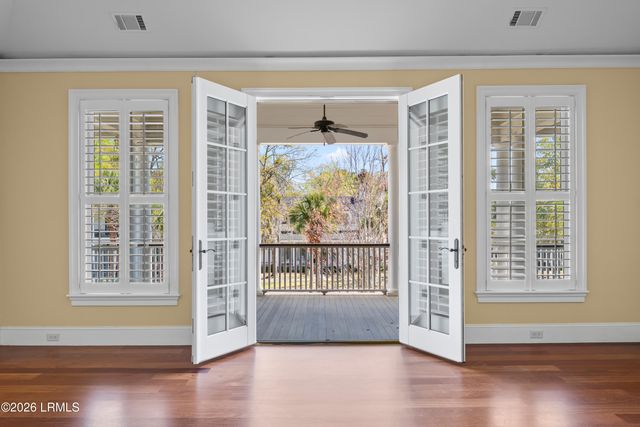54 James Habersham, Beaufort, SC 29906