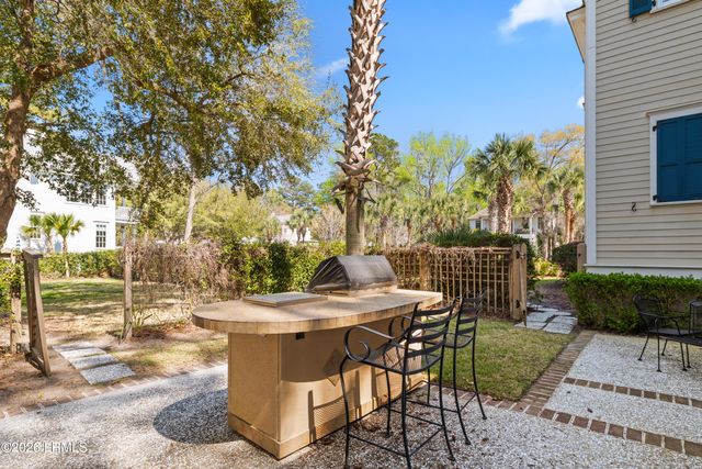 54 James Habersham, Beaufort, SC 29906