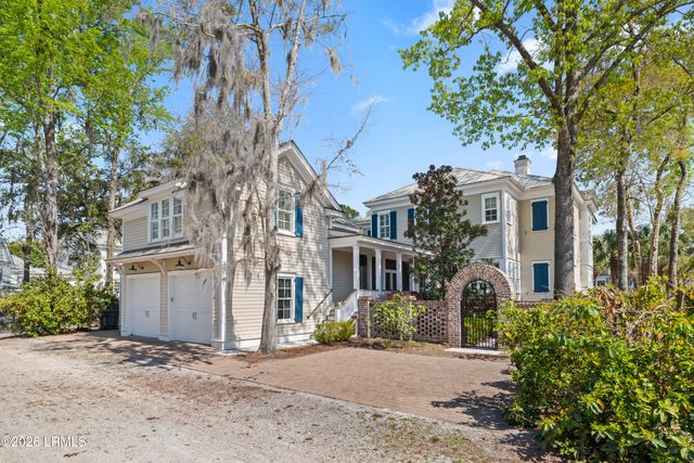 54 James Habersham, Beaufort, SC 29906