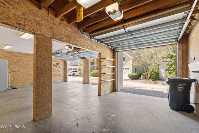 54 James Habersham, Beaufort, SC 29906