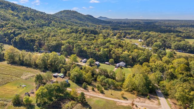 2640 Dreyfus Road, Waco, KY 40385