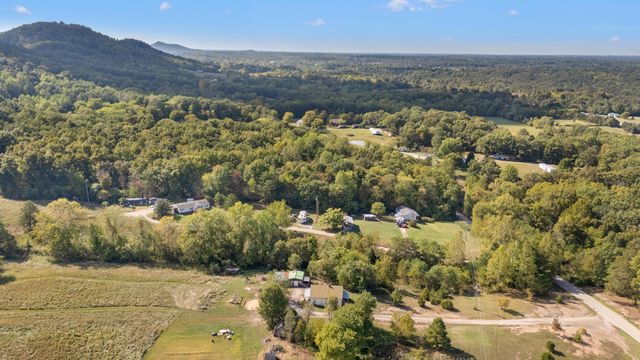 2640 Dreyfus Road, Waco, KY 40385