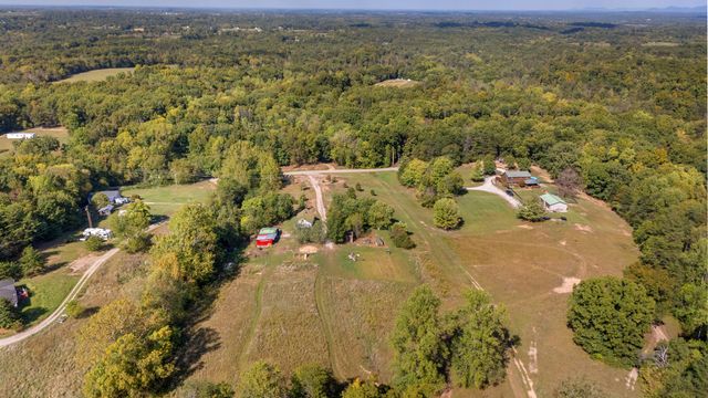 2640 Dreyfus Road, Waco, KY 40385