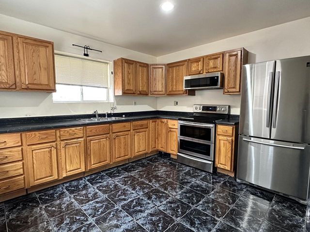 4427 31st AVENUE, Kenosha, WI 53144
