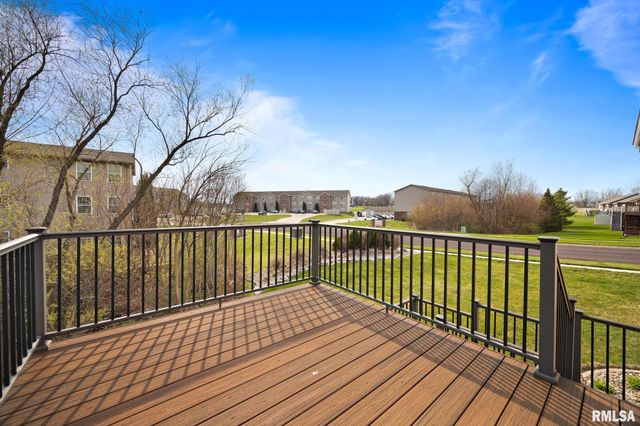 1810 W KINGSBURY Road, Washington, IL 61571