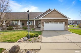 1810 W KINGSBURY Road, Washington, IL 61571