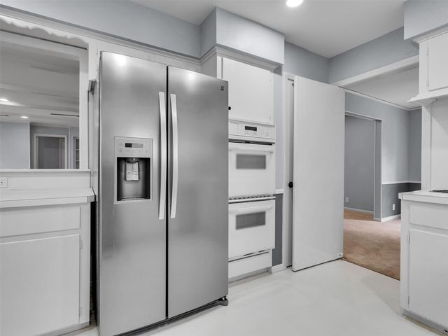 10042 Meadow Lake Lane, Houston, TX 77042