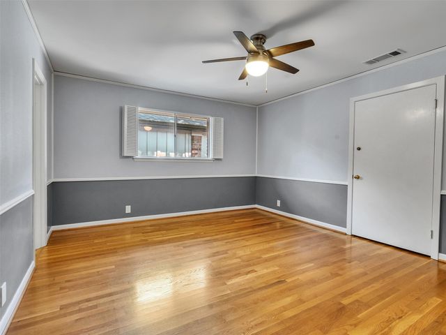 10042 Meadow Lake Lane, Houston, TX 77042