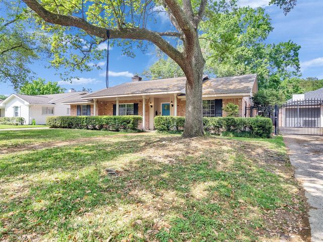 10042 Meadow Lake Lane, Houston, TX 77042