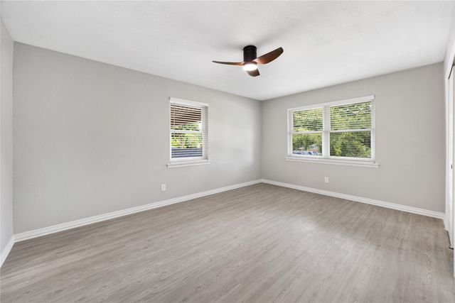 600 N Young Boulevard, Desoto, TX 75115