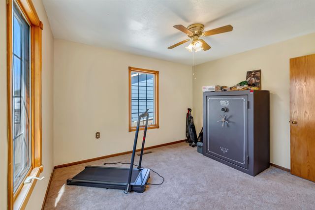 19447 SW Meadowlark Rd, Rose Hill, KS 67133