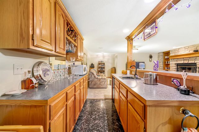 19447 SW Meadowlark Rd, Rose Hill, KS 67133